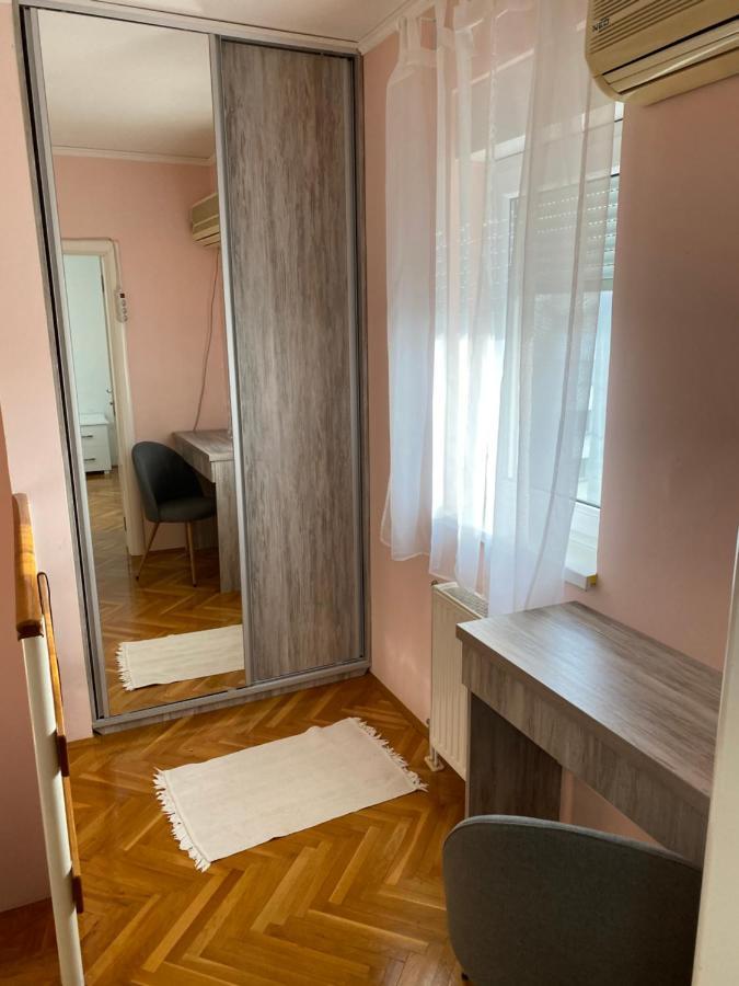 Apartment Cactus 021 Νόβι Σαντ Εξωτερικό φωτογραφία