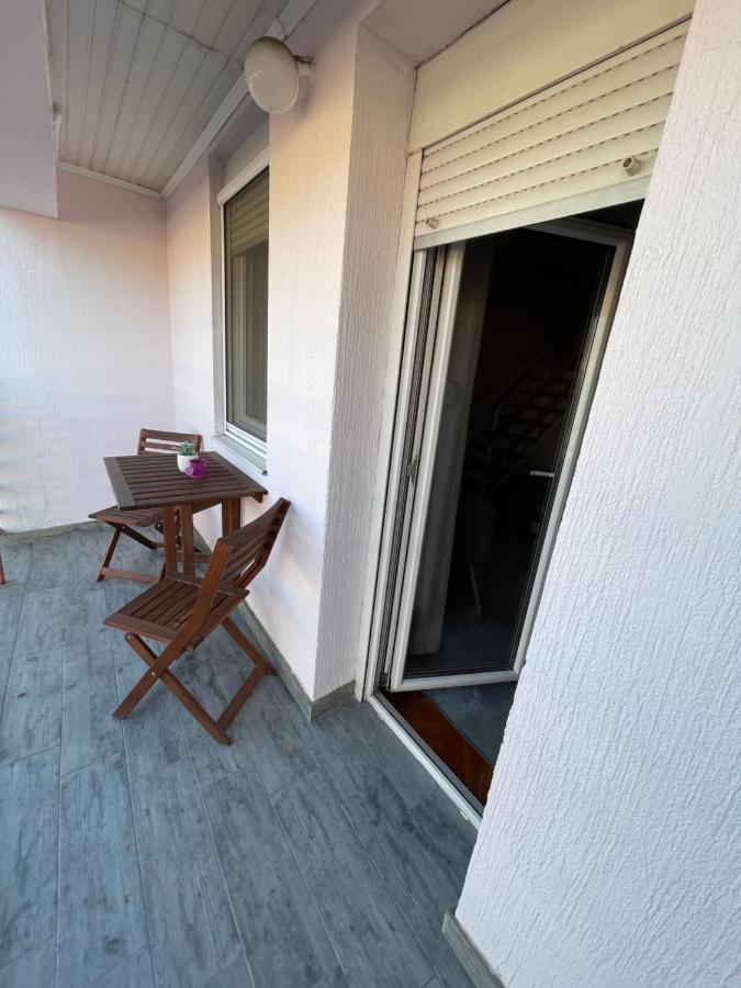 Apartment Cactus 021 Νόβι Σαντ Εξωτερικό φωτογραφία